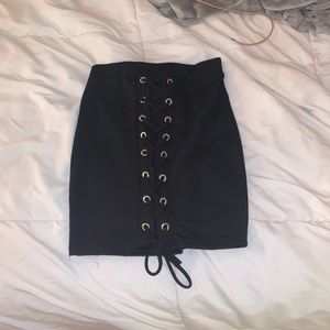windsor lace up skirt